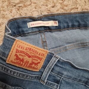Levis 314 Shaping Straight Jeans Women 33 Blue Medium Wash Mid Rise Stretch